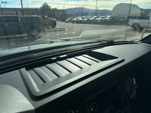 Used 2012 Ford F350 Lariat w/ Chrome Pkg image 29