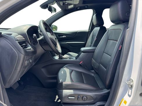 Used 2023 Chevrolet Equinox RS w/ RS Leather Package FWD image 9