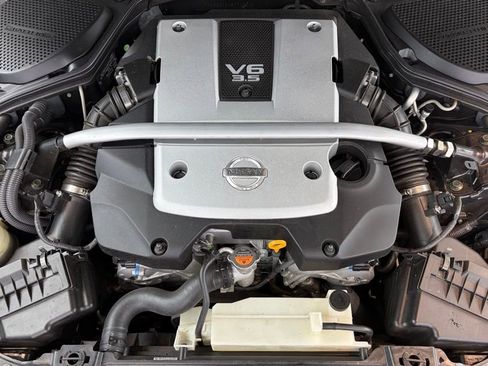 Used 2008 Nissan 350Z Touring w/ Cargo Convenience Pkg image 7