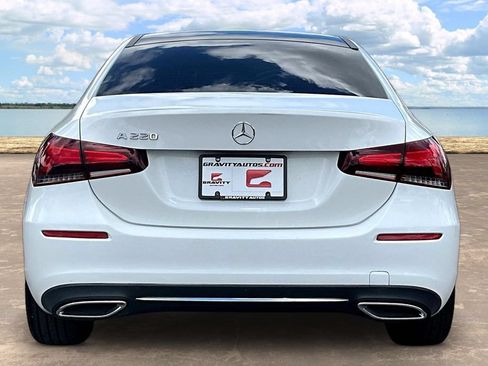 Used 2022 Mercedes-Benz A 220 image 5