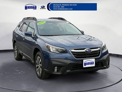 Used 2021 Subaru Outback Premium image 8