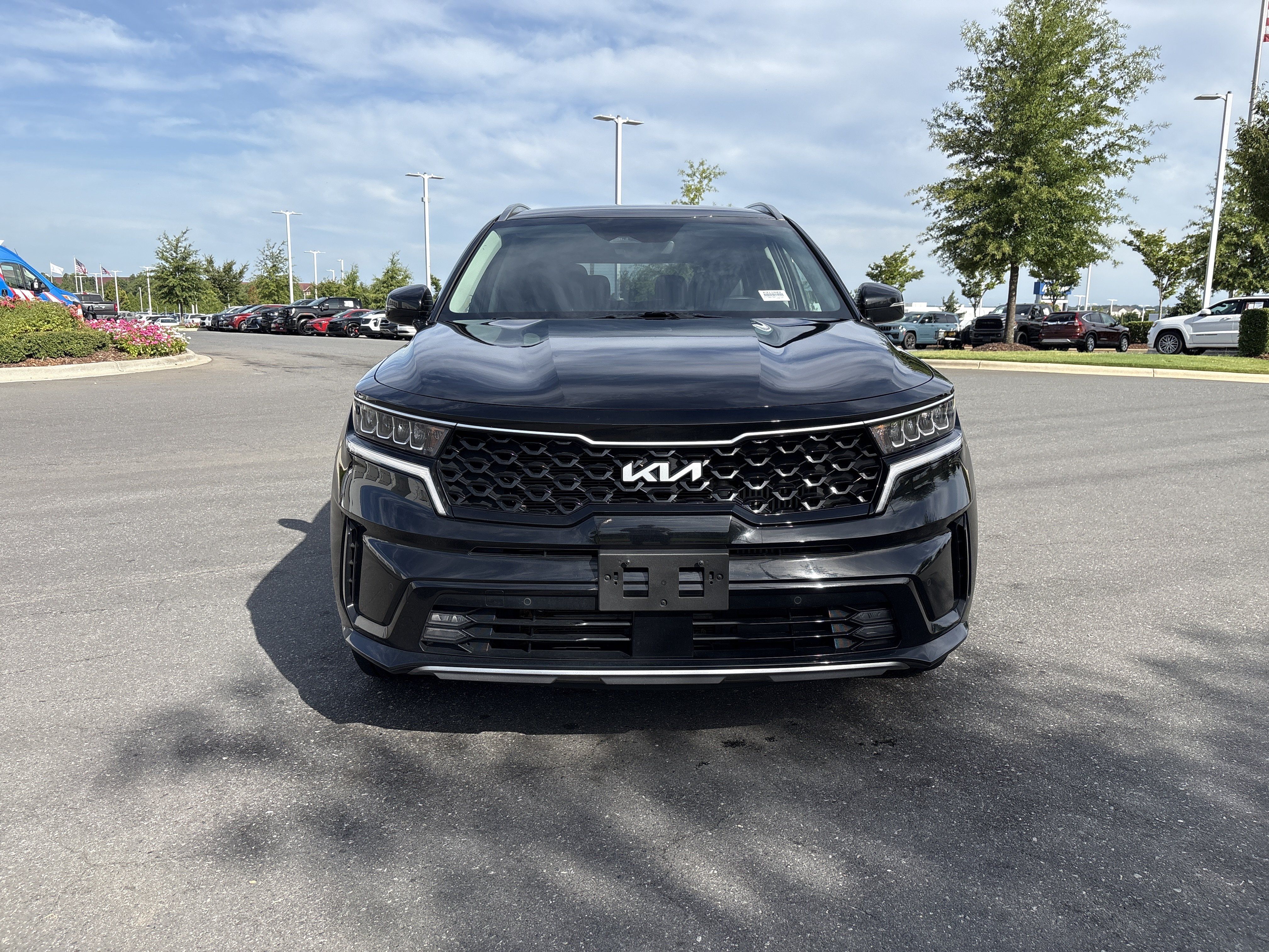 Used 2023 Kia Sorento EX AWD/4WD image 3