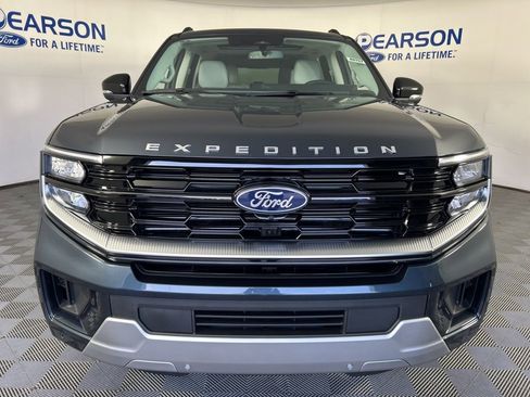 New 2026 Ford Expedition Max Platinum AWD/4WD image 2