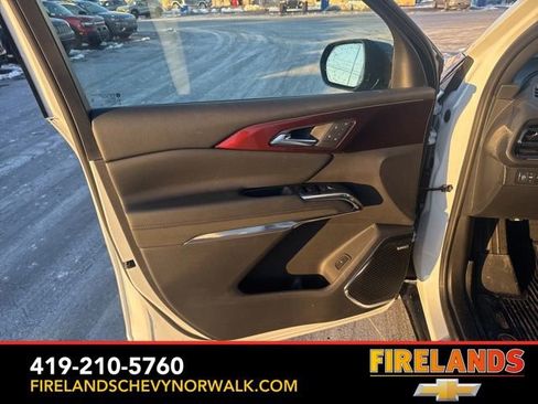 New 2026 Chevrolet Traverse RS w/ LPO, Floor Liner Package image 9