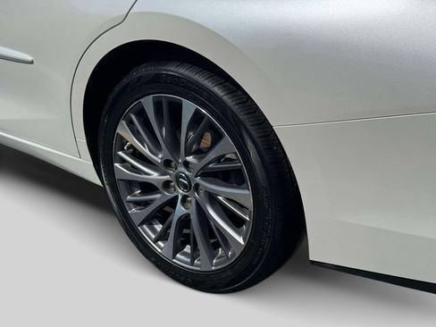 Certified 2020 Lexus ES 350 w/ Premium Package FWD image 9