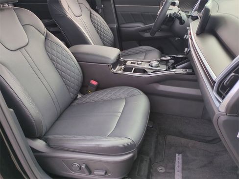 Certified 2026 Kia Sorento SX Prestige image 28