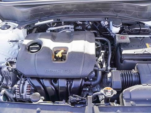 Certified 2023 Kia Seltos LX image 28