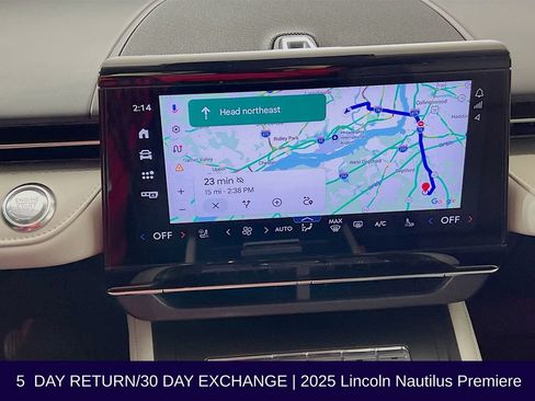 Used 2025 Lincoln Nautilus Premier w/ Equipment Group 102A AWD/4WD image 19