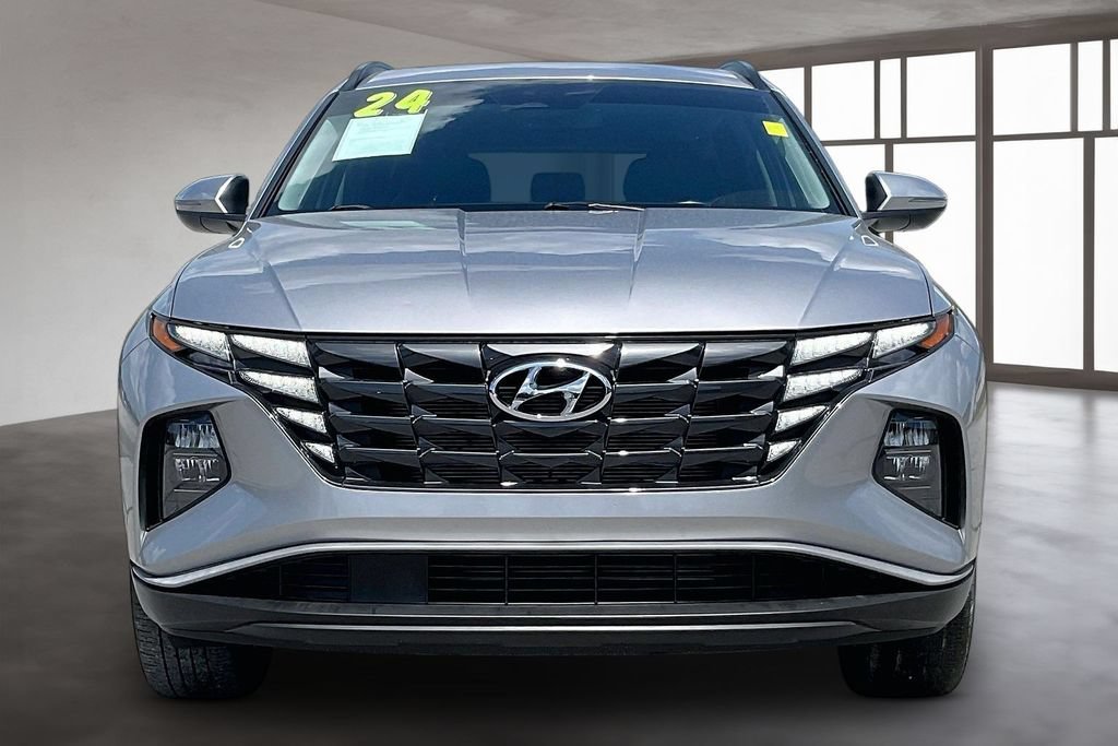 Used 2024 Hyundai Tucson SEL w/ Convenience Package FWD image 2
