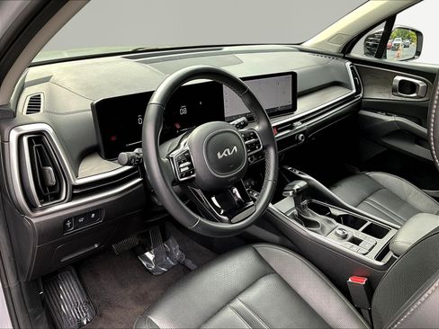 Used 2024 Kia Sorento X-Line EX AWD/4WD image 17
