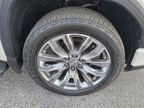 Certified 2024 GMC Sierra 1500 Denali w/ Technology Package image 16