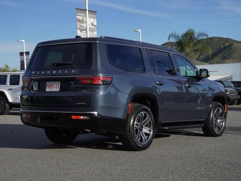 Certified 2024 Jeep Wagoneer Series II image 4