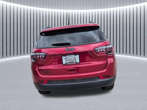 New 2026 Jeep Compass Latitude AWD/4WD image 9