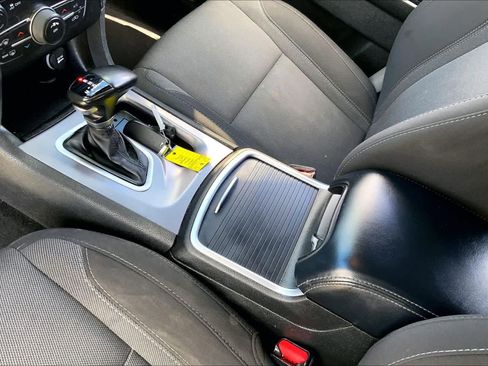 Used 2022 Dodge Charger SXT image 16