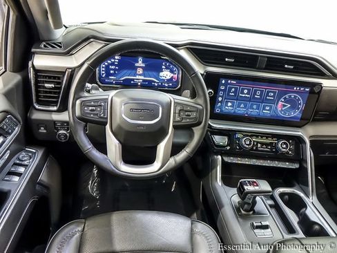 Used 2024 GMC Sierra 1500 Denali w/ Denali Reserve Package AWD/4WD image 14