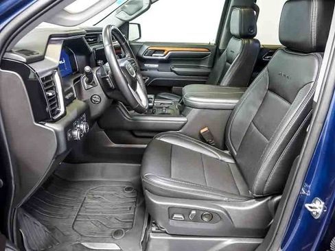 Used 2023 GMC Sierra 1500 Denali w/ Technology Package AWD/4WD image 12