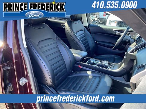 Used 2019 Ford Edge SEL w/ Equipment Group 201A image 7