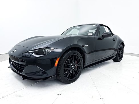 Used 2019 MAZDA MX-5 Miata Club w/ Brembo/BBS Recaro Package image 15
