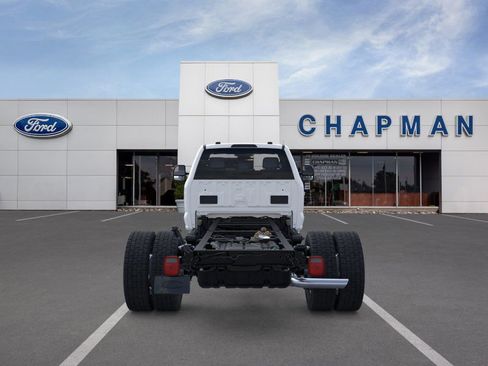 New 2026 Ford F550 4x4 Regular Cab Super Duty image 5