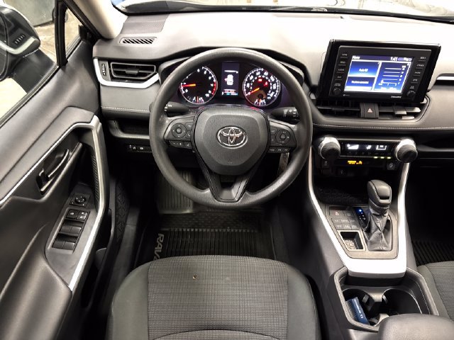 Used 2020 Toyota RAV4 LE w/ All Weather Liner Package AWD/4WD image 13