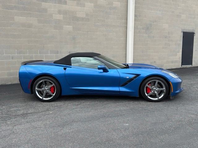 Used 2014 Chevrolet Corvette Stingray Convertible w/ 3LT Preferred Equipment Group RWD image 3