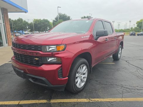 Used 2021 Chevrolet Silverado 1500 Custom AWD/4WD image 1