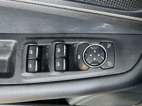 Used 2022 Ford Edge SEL w/ Convenience Package image 25