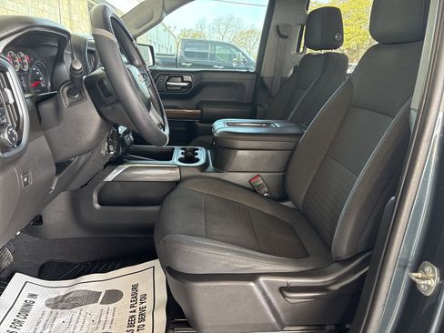 Used 2020 Chevrolet Silverado 1500 LT image 13