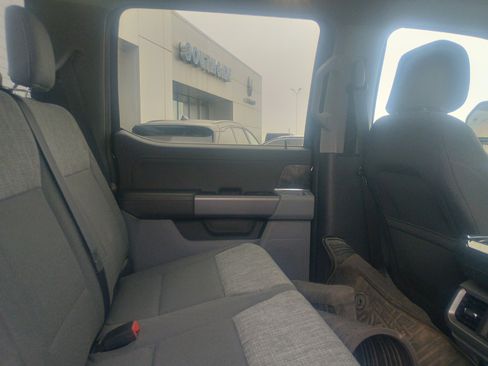 Certified 2022 Ford F150 XLT w/ Equipment Group 302A High image 15