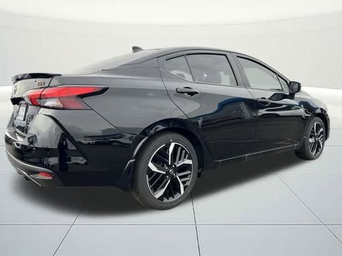 New 2025 Nissan Versa SR w/ Trunk Package image 5
