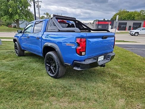 New 2025 Chevrolet Colorado Trail Boss w/ Midnight Edition AWD/4WD image 32