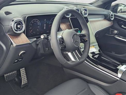 New 2026 Mercedes-Benz GLC 300 4MATIC image 3