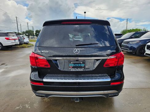 Used 2016 Mercedes-Benz GL 450 4MATIC w/ Premium I Package image 5
