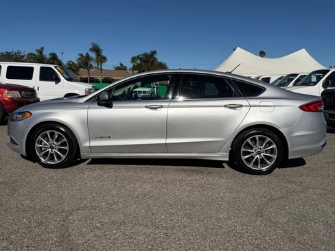 Used 2017 Ford Fusion S image 10