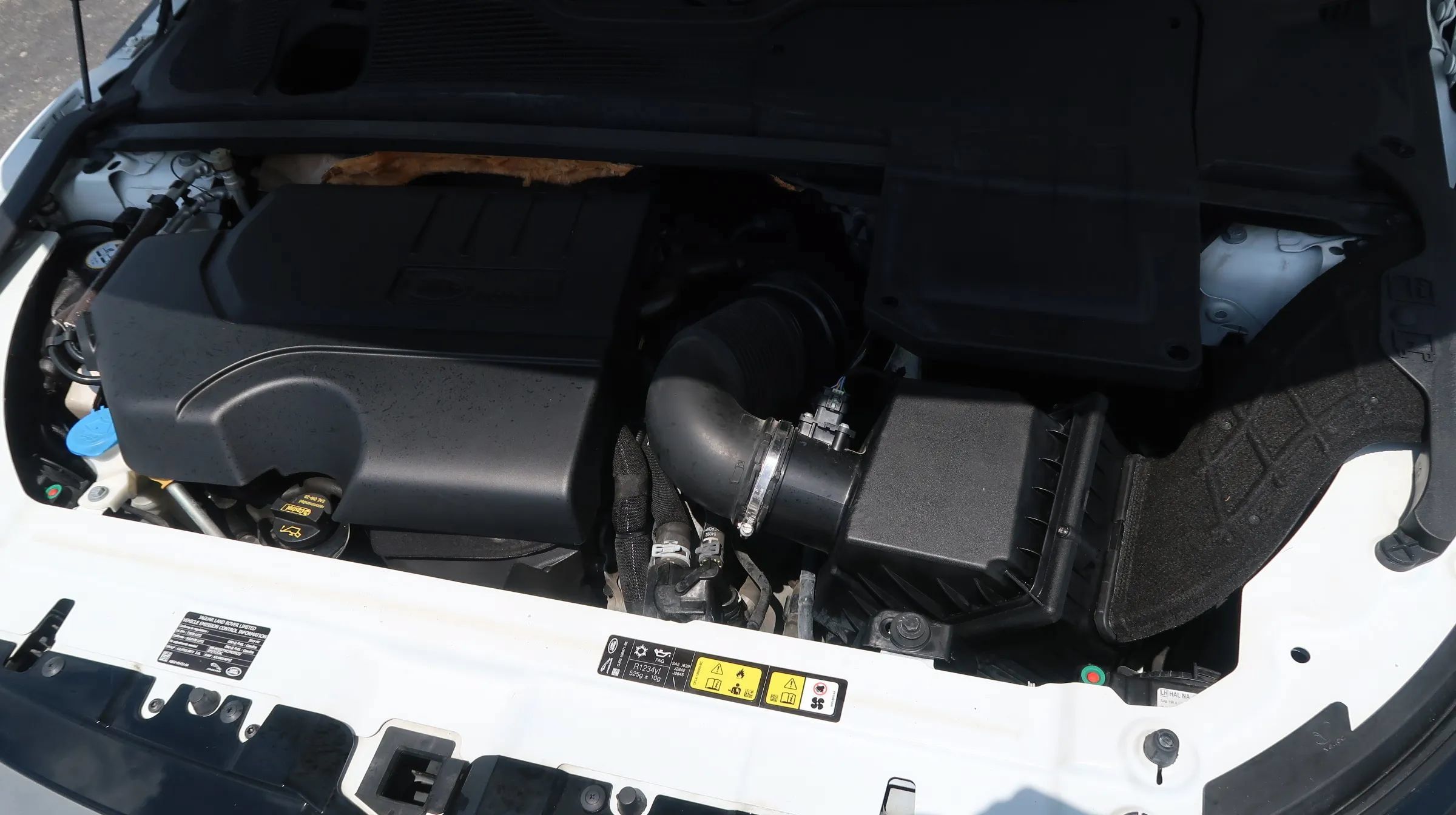 Used 2019 Land Rover Range Rover Evoque AWD/4WD image 46