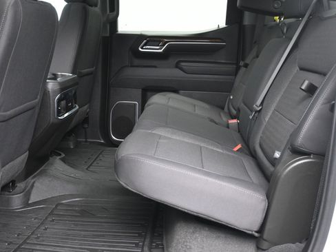 Used 2025 GMC Sierra 1500 Elevation w/ Preferred Package image 23