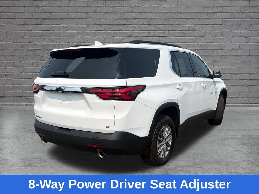 Used 2023 Chevrolet Traverse LT AWD/4WD image 9