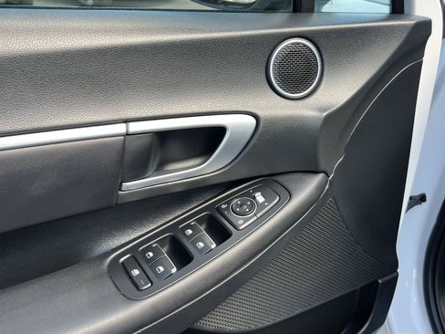Used 2024 Hyundai Sonata SEL FWD image 30