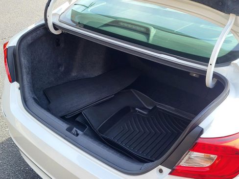 Certified 2020 Honda Accord EX-L image 4