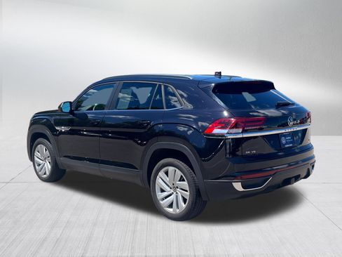 Certified 2023 Volkswagen Atlas Cross Sport SE w/ Panoramic Sunroof Package AWD/4WD image 5