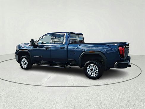 Used 2020 GMC Sierra 2500 SLE image 5