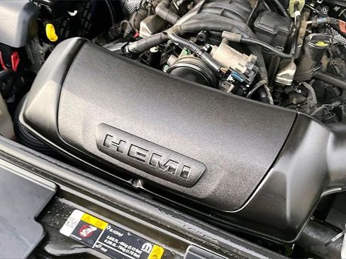 Used 2021 Dodge Durango R/T w/ Premium Interior Group image 32