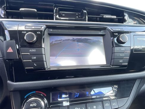 Used 2014 Toyota Corolla S image 13