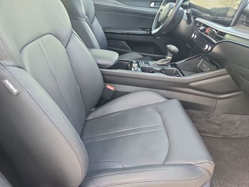Used 2025 Kia K5 EX image 22