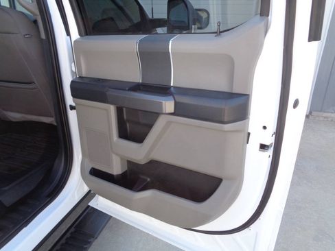 Used 2022 Ford F250 XLT AWD/4WD image 26