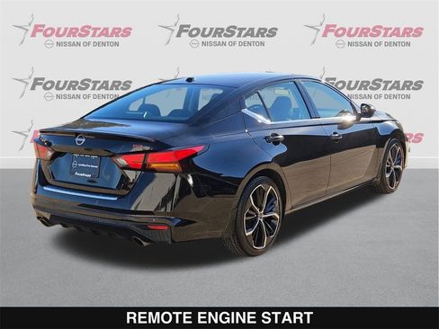 Used 2023 Nissan Altima 2.5 SR image 4