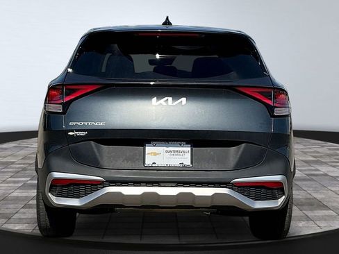 Used 2024 Kia Sportage LX FWD image 4