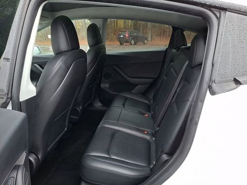 Used 2022 Tesla Model Y Performance image 13