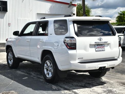 Used 2024 Toyota 4Runner SR5 image 6