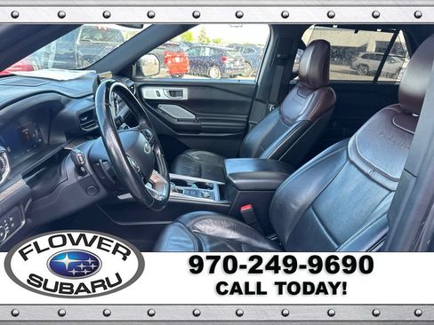 Used 2020 Ford Explorer Platinum w/ Premium Technology Package AWD/4WD image 24